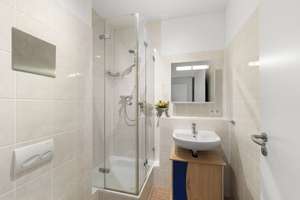 Zeitlose Eleganz in Bogenhausen: Penthouse-Feeling im Bichlhofweg | 4-Zi.-Dachterrassenwohnung – Bichlhofweg 3, 81927 Johanneskirchen, München – Vorschaubild 29