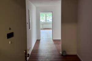 Frisch sanierte 3-Zimmer-Innenstadtwohnung (1. OG, S/W, Aufzug) – Spittlertorgraben 35, 90429 Himpfelshof, Nürnberg – Vorschaubild 8