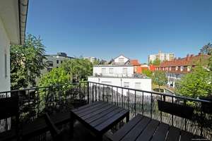 Gemütlicher Altbau direkt am Park. Helle 3-Zi-Whg mit großer Wohnküche & Balkon zum ruhigen Innenhof – Die vollständige Adresse der Immobilie erhältst du vom Anbieter., 80993 Alt-Moosach, München – Vorschaubild 17