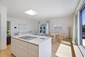 BEST DEAL - Penthouse mit XXL Terrasse und hochwertiger Einbauküche – Friedenauer Höhe 23, 12159 Friedenau, Berlin – Vorschaubild 9