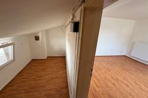 Zentrale Hofanlage mit 2 separaten Häuser, mögl. extra Baufläche & großem Garten – Die vollständige Adresse der Immobilie erhältst du vom Anbieter., 52355 Gürzenich, Düren – Vorschaubild 56