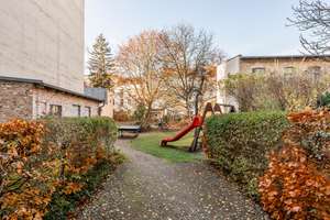 Vermietete Altbauwohnung mit Gartenanteil in begehrter Lage von Babelsberg – Die vollständige Adresse der Immobilie erhältst du vom Anbieter., 14482 Babelsberg Süd, Potsdam – Vorschaubild 2