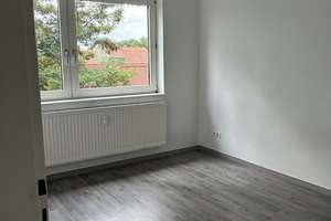 Zentral. Hell. Bezugsfertig – 4 Zimmer mit Balkon im Herzen der Stadt – 38226 Lebenstedt, Salzgitter – Vorschaubild 7