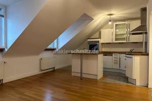 GERÄUMIGE 2-ZIMMER-DACHGESCHOSSWOHNUNG IM ZENTRUM VON MÖNCHENGLADBACH! – Friedrichstraße 9, 41061 Gladbach, Mönchengladbach – Vorschaubild 1