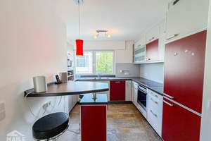 Urbanes Wohnen im Grünen: 5-Zimmer-Wohnung, zwei Balkone, eine Garage und Stellplatz! – Die vollständige Adresse der Immobilie erhältst du vom Anbieter., 70195 Botnang-Ost, Stuttgart – Vorschaubild 7