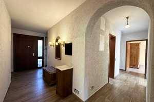 Massiv gebauter Flachdachbungalow mit sanierter Einliegerwohnung und sonnigem Garten  – Mainz-Bingen (Kreis) – Vorschaubild 9
