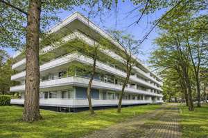 Top-Lage, Top-Ausstattung: 3 Zimmer mit Pool, Sauna & Balkon
 – Die vollständige Adresse der Immobilie erhältst du vom Anbieter., 81927 Englschalking, München – Vorschaubild 5