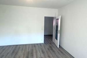 Renovierte 2-Zimmer-EG-Wohnung mit Balkon! – Labberg 13, 45359 Bedingrade, Essen – Vorschaubild 2