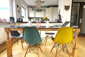 Urlaubsfeeling am Killesberg  - 4 Zimmer Dachgeschosswohnung mit Gemeinschaftspool und Terrasse – Die vollständige Adresse der Immobilie erhältst du vom Anbieter., 70192 Killesberg, Stuttgart – Vorschaubild 3