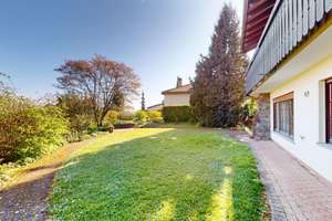 Wohnen am Kastelberg! Große Villa in bevorzugter Hanglage mit traumhafter Aussicht in Emmendingen – Die vollständige Adresse der Immobilie erhältst du vom Anbieter., 79312 Emmendingen – Vorschaubild 6
