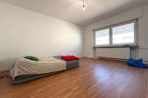 Schöne 2-Zimmer-Wohnung mit Balkon und modernisiertem Tageslichtbad – Die vollständige Adresse der Immobilie erhältst du vom Anbieter., 68161 Innenstadt/Jungbusch, Mannheim – Vorschaubild 4