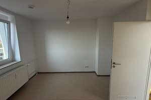 Belegungsgebunden! Mit Blick über die Stadt – Rothenburger Str. 183, 90439 Sankt Leonhard, Nürnberg – Vorschaubild 5