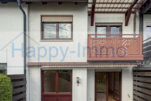 Reihenhaus in ruhiger Lage in Kirchheim / 2 Garagen / bezugsfrei