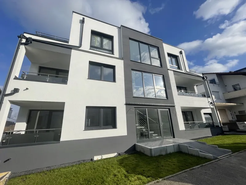 4Rm Multi-family House – Niefern-Öschelbronn – new build, elevator, 4 units
