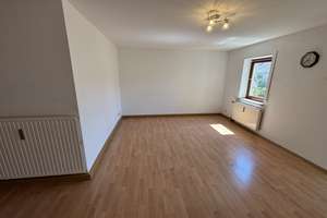 Lage, Ruhe, Raum: Attraktive 62 qm Wohnung in zentraler Lage (provisionsfrei)mit Tiefgaragenplatz – 85055 Nordost, Ingolstadt – Vorschaubild 2