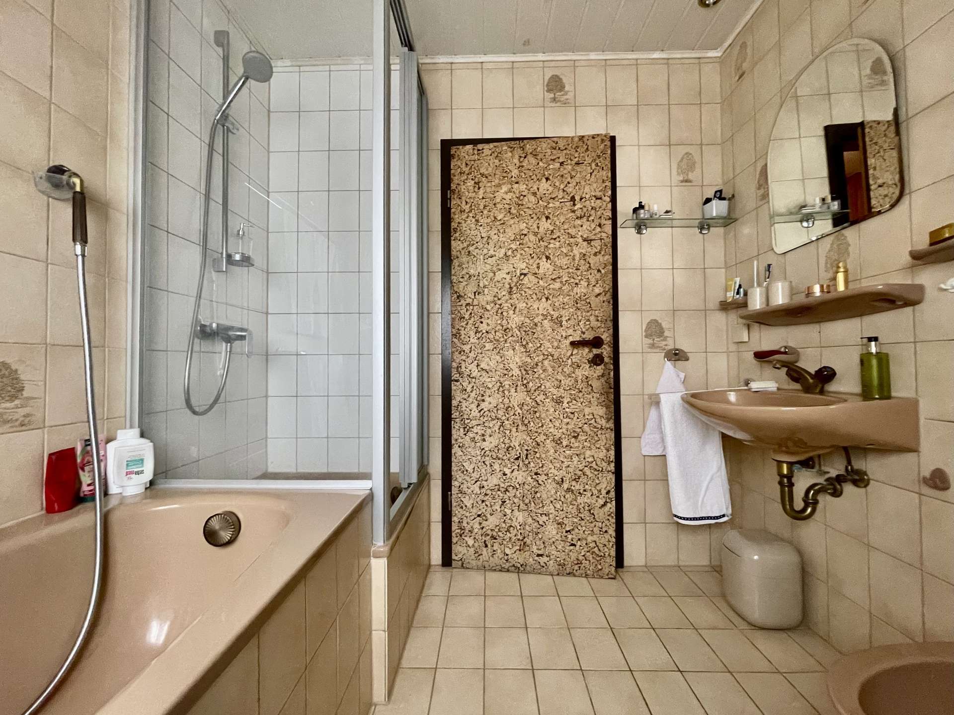 Immobilie in Rösrath - Familienhaus - idyllisch Wohnen in Rösrath-Forsbach (Erbpacht) - Bild 2