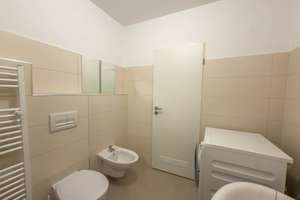 Hochwertige 3-Zimmer-Wohnung mit Balkon, Garage und Aufzug in Düsseldorf-Oberkassel – Oberkasseler Str. 61, 40545 Oberkassel, Düsseldorf – Vorschaubild 6