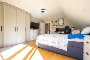 Modernisiertes Einfamilienhaus in Hamburg-Tonndorf — großzügig, durchdacht, ab sofort Ihr Zuhause!

 – Die vollständige Adresse der Immobilie erhältst du vom Anbieter., 22045 Tonndorf, Hamburg – Vorschaubild 25