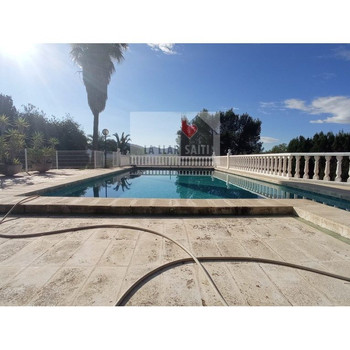 CHALET ZU VERKAUFEN IN LA LLOSA DE RANES