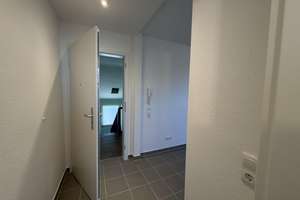 Erstbezug nach Kernsanierung - Hochwertige 2-Zimmer-Altbauwohnung in der Karlsruher Weststadt – Kaiserallee 31, 76133 Weststadt, Karlsruhe – Vorschaubild 22