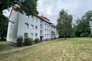Schöne, helle Eigentumswohnung, 4-ZKBB im Erdgeschoss (provisionsfrei)