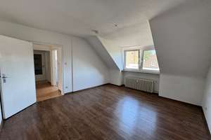 Ihr Traum vom Eigenheim: Helle 3-Zimmer-Wohnung mit Balkon & Garage in Düsseldorf – Die vollständige Adresse der Immobilie erhältst du vom Anbieter., 40470 Mörsenbroich, Düsseldorf – Vorschaubild 4
