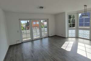 Wohnen mit Charakter: 2-Zimmer-Wohnung in Berlin-Marzahn – Heliosstraße 23, 12685 Marzahn, Berlin – Vorschaubild 3