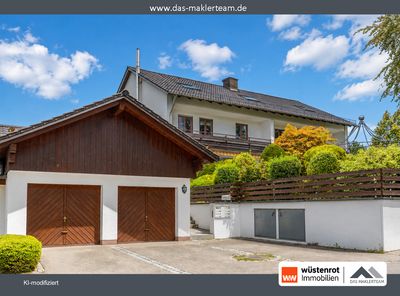 Gepflegtes 5-Familienhaus auf großzügigem Grundstück