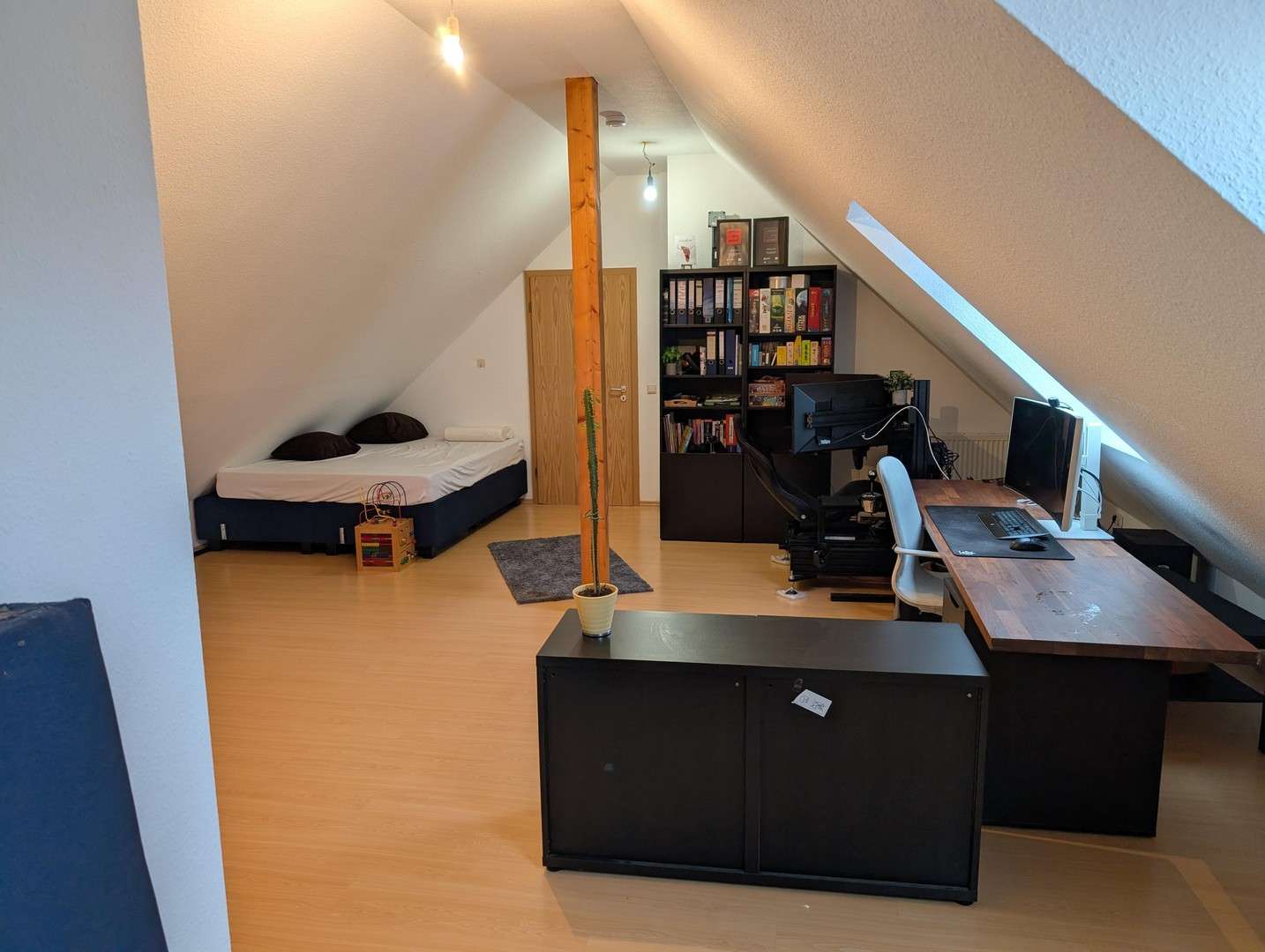 Immobilie in Enkenbach-Alsenborn - Viel Platz für die Familie: Große Maisonette mit neuer Heizung & E-Ladesäule - Bild 0