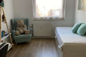 Moderne 3‑Zimmer Wohnung im 2. OG mit Balkon in Köln-Buchheim – Gleiwitzer Straße 13, 51065 Buchheim, Köln – Vorschaubild 4