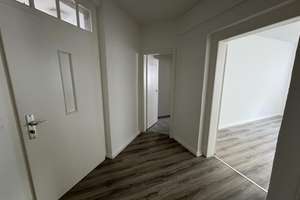 Gemütliche 2-Zimmer-Etagenwohnung in Essen – 62 m² Wohnfläche – Seibertzstraße 1, 45144 Frohnhausen, Essen – Vorschaubild 2