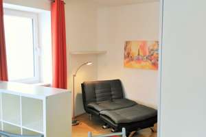 Möbl. Apartment, zentral, ruhig, WLAN /  furnished, central, quiet – Schmellerstr.. Nahe U3+U6 0, 80337 Am Schlachthof, München – Vorschaubild 2