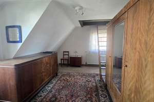 Tolles, freistehendes Einfamilienhaus mit Wintergarten, Terrasse und Garage in Ortsrandlage – Die vollständige Adresse der Immobilie erhältst du vom Anbieter., 71229 Leonberg – Vorschaubild 19