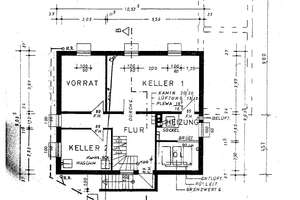 Schönes Haus, geräumiges helles Wohnzimmer, Bodenheizung, Wärmepumpe – Industriestraße 1, 21493 Schwarzenbek – Vorschaubild 4