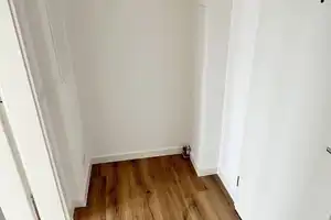 Ihr Traum in Köln, 3 Zi.-Wohnung 68 m² incl. moderner Einbauküche u. Balkon in Köln Neustadt-Süd – Bonner Straße 264, 50968 Köln – Vorschaubild 9