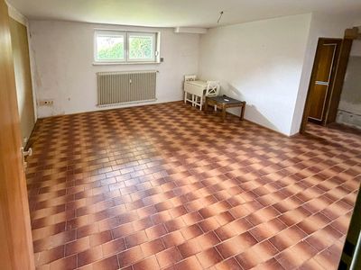 Hobbyraum mit Garage in Eurasburg (Teileigentum, kein Wohnraum)