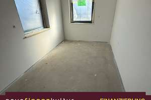 Großzügige 4-Zimmer-Wohnung mit Balkon & Tiefgarage – Ulmer Str. 19, 72587 Römerstein – Vorschaubild 4