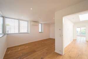 Puristische Luxus-Villa Bestlage Riedberg Westflügel – Frankfurt am Main – Vorschaubild 13