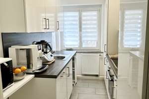 Tolle 3-Zimmer-Wohnung in Stuttgart-Mitte, inkl. EBK, möbliert zu übernehmen – Landhausstraße 8, 70182 Kernerviertel, Stuttgart – Vorschaubild 2