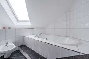 Property thumbnail 25