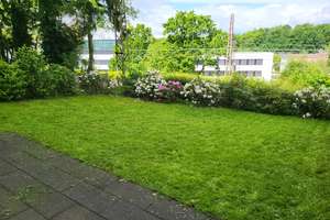 LED - Spots, Glattputz, Massivholzdielen und in der Mitte ein Kamin – Tiergartenstrasse 256, 42117 Elberfeld West, Wuppertal – Vorschaubild 20