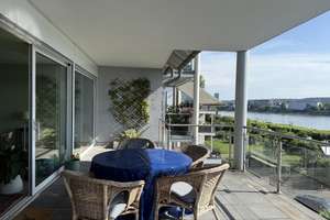 BONN BEUEL, direkte Rheinlage, top 4 Zi. Wohnung ca. 156 m² Wfl. Sonnenbalkon, Aufzug, Kfz. Stellpl. – Die vollständige Adresse der Immobilie erhältst du vom Anbieter., 53225 Beuel-Mitte, Bonn – Vorschaubild 2
