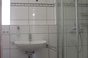 Schicke 3-Zi-Altbau-Whg. + möbl. Appartment in ruhiger Lage von Mörsenbroich/Rath – Rather Broich 150, 40472 Rath, Düsseldorf – Vorschaubild 9