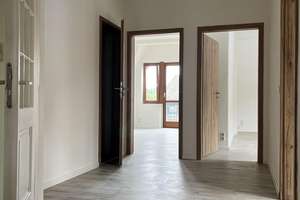 Erstbezug nach Sanierung - Großzügige 3-Raumwohnung in Zwickau-Nord im DG – Thomas-Mann-Straße 13, 8058 Nordvorstadt, Zwickau – Vorschaubild 5