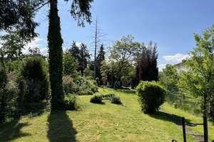 Bezugsfrei! Charmante Doppelhaushälfte mit großzügigem Sonnengarten in Top-Wohnlage – Die vollständige Adresse der Immobilie erhältst du vom Anbieter., 53175 Hochkreuz, Bonn – Vorschaubild 20