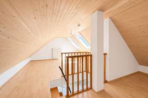 DG-Whg. | ges. 91 m² NFL inkl. ausgebautem Dachspitz | SO-Balkon | TG-Einzelstellplatz  | bezugsfrei – St.-Veit-Straße 80, 81673 Berg am Laim Ost, München – Vorschaubild 9