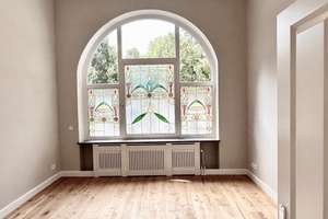 Kiel-Ravensberg, komplett sanierte, wunderschöne 3-Zimmer-Altbauwohnung mit Loggia  im EG – Ahlmannstraße 24, 24118 Ravensberg, Kiel – Vorschaubild 3