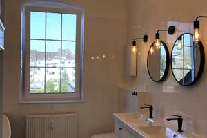 Luxuriöse 3-Zimmer-Wohnung mit Balkon in Düsseldorf-Wersten