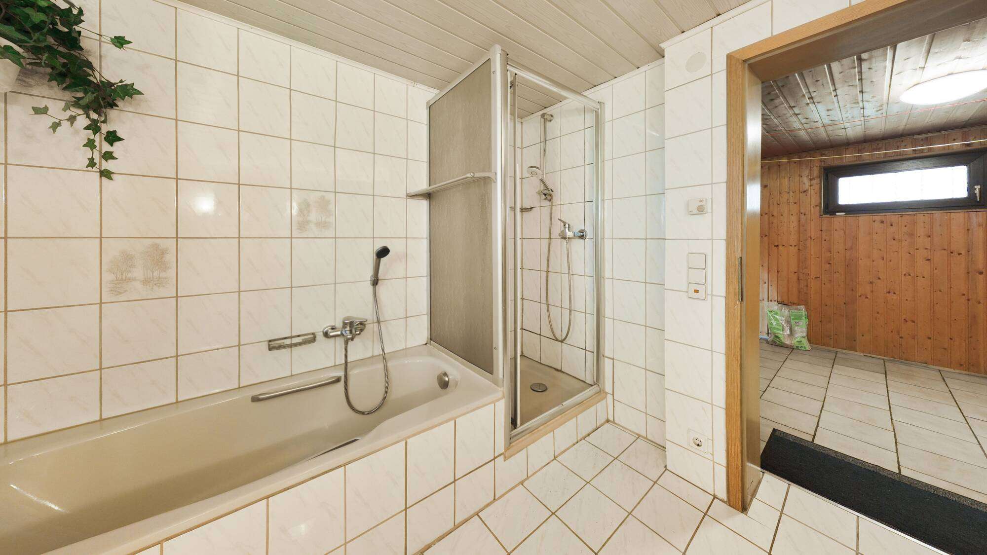 Immobilie in Erlenbach - Familiengerechtes EFH auf 753 m² – viel Platz, Gestaltungsfreiheit & weiter Blick ins Grüne - Bild 1