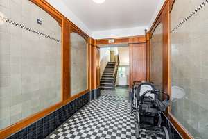 67,5 m² Altbaucharme: Helle Erdgeschosswohnung im beliebten Helmholtzkiez – Die vollständige Adresse der Immobilie erhältst du vom Anbieter., 10439 Prenzlauer Berg, Berlin – Vorschaubild 4